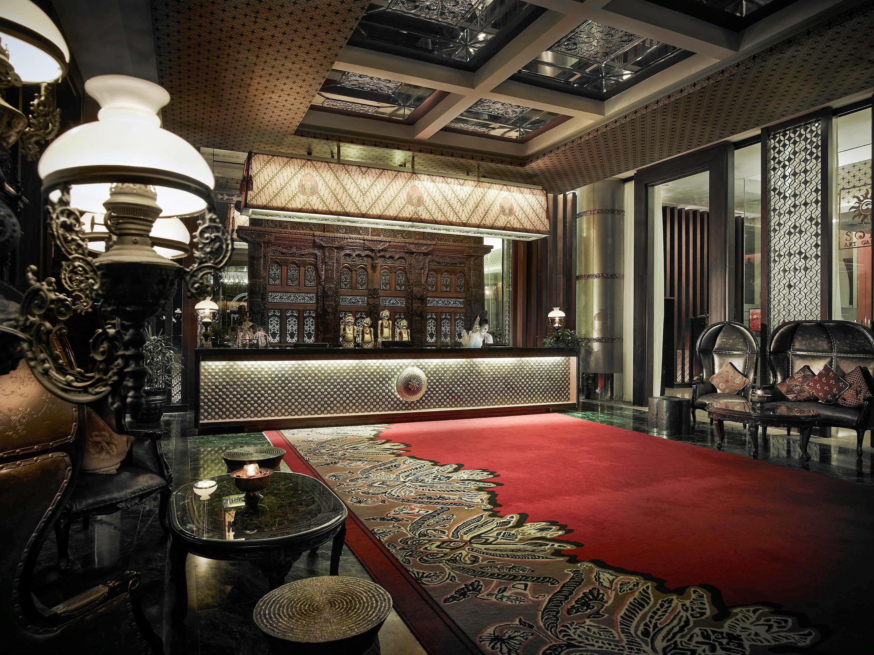 The Royal Surakarta Heritage - Handwritten Collection Luaran gambar