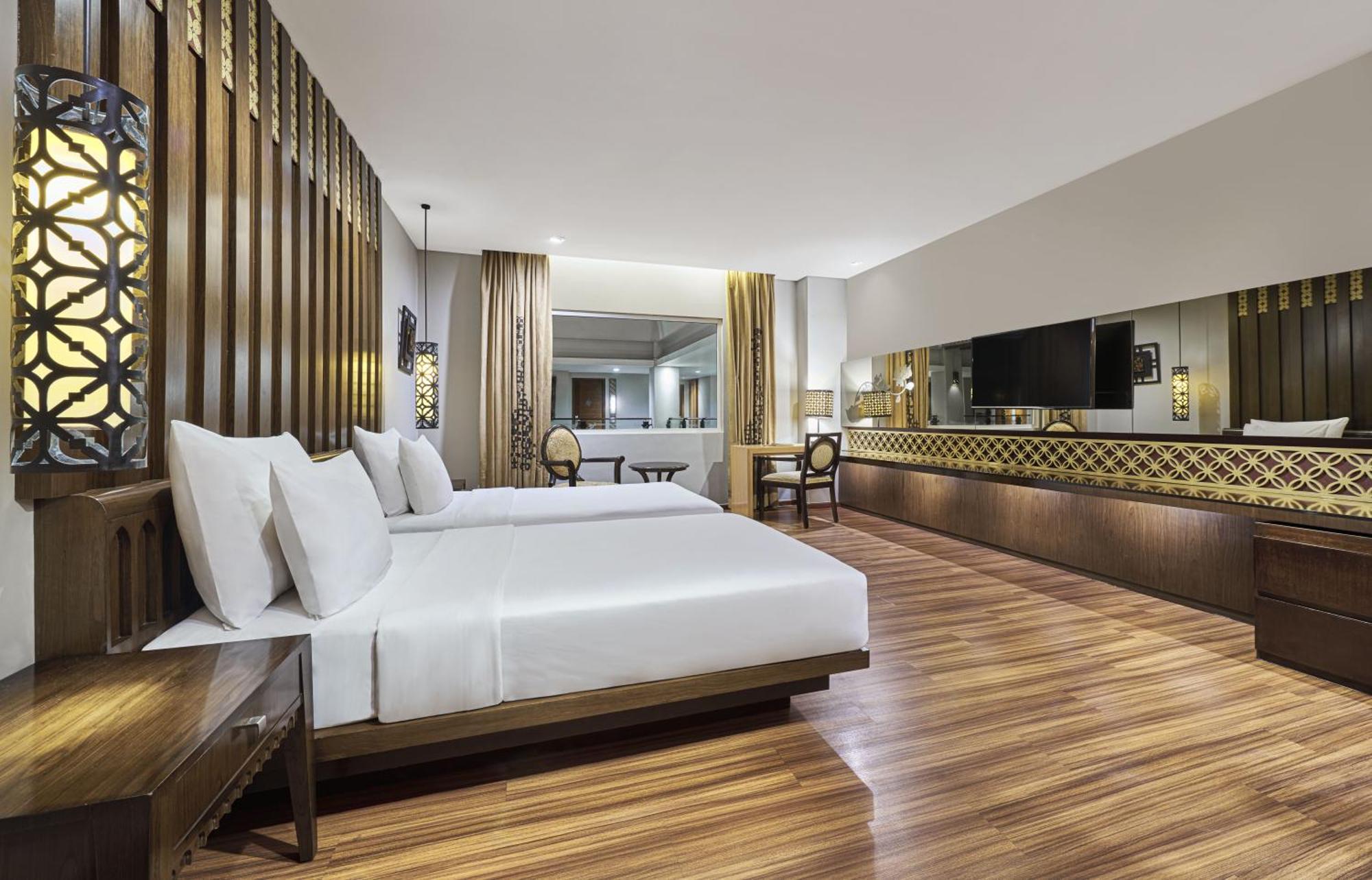 The Royal Surakarta Heritage - Handwritten Collection Luaran gambar