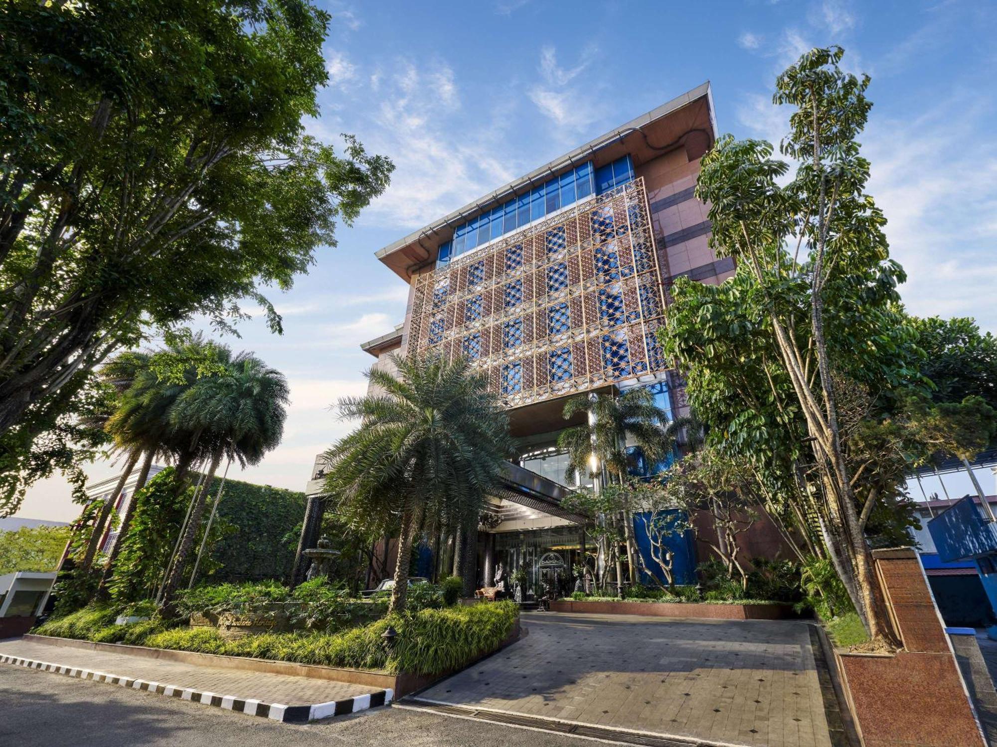 The Royal Surakarta Heritage - Handwritten Collection Luaran gambar