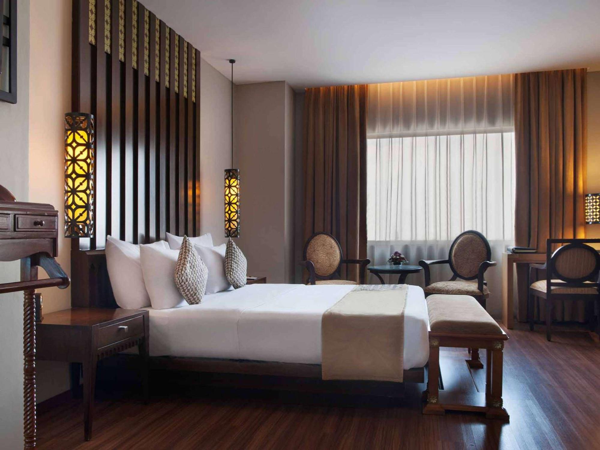The Royal Surakarta Heritage - Handwritten Collection Luaran gambar